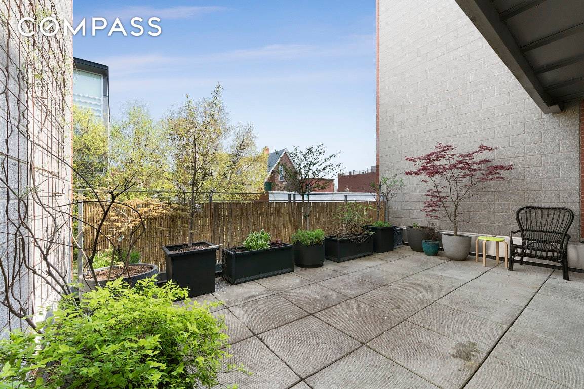 Amazing and rarely found 2 bed 2 bath with 300 sqft terrace garden for rent in Carrol Garden tucked away on a charming and quiet block.