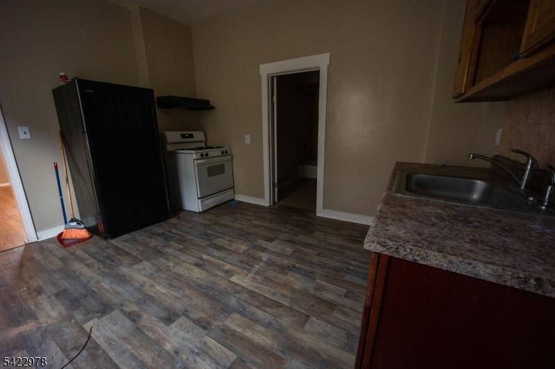 Unit 2: Kitchen