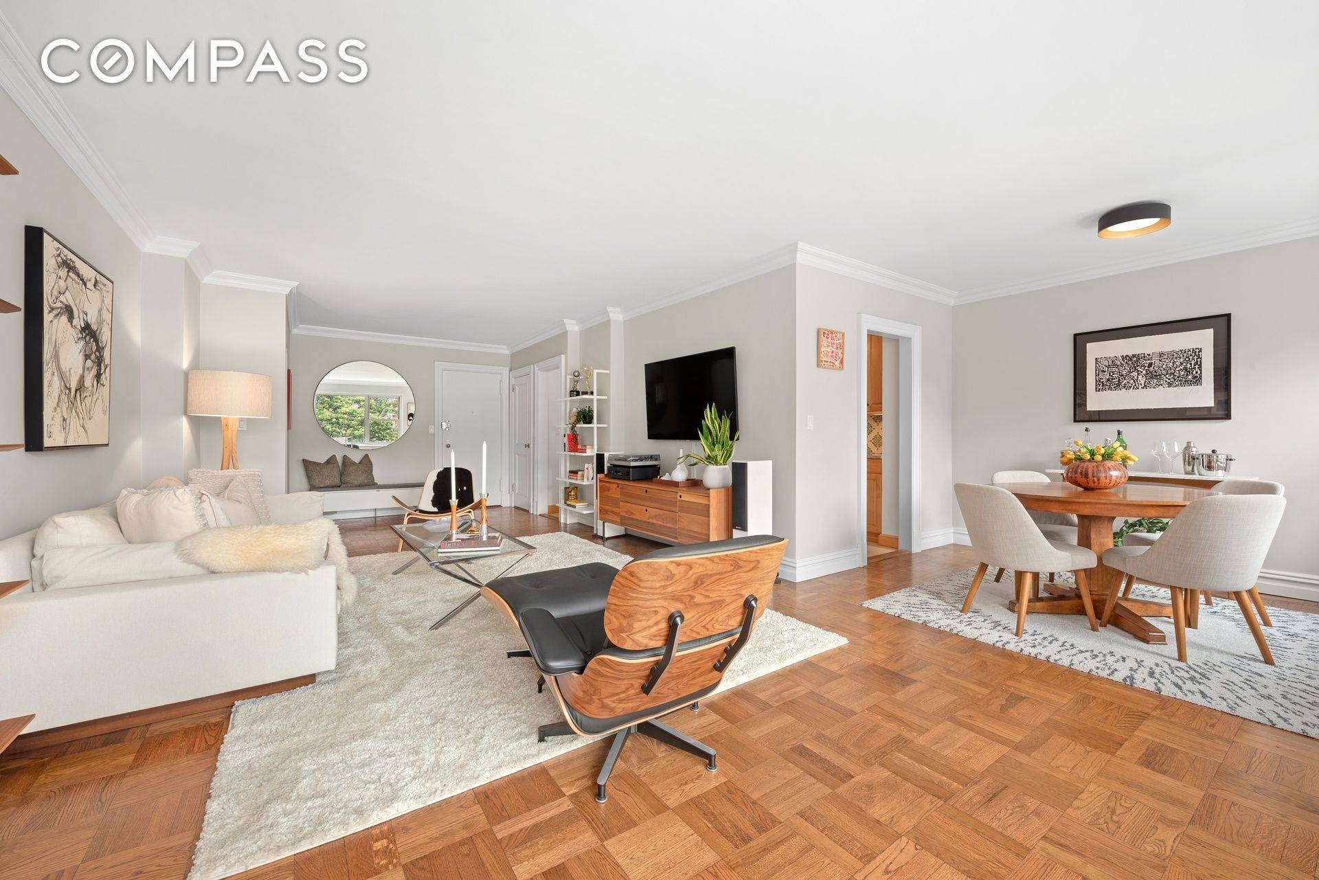 Greenwich Village Gem ! Step into this renovated 1 Bedroom 1 Bathroom apartment convertible to 2 Bedrooms located in the esteemed co op, The Brevoort East.