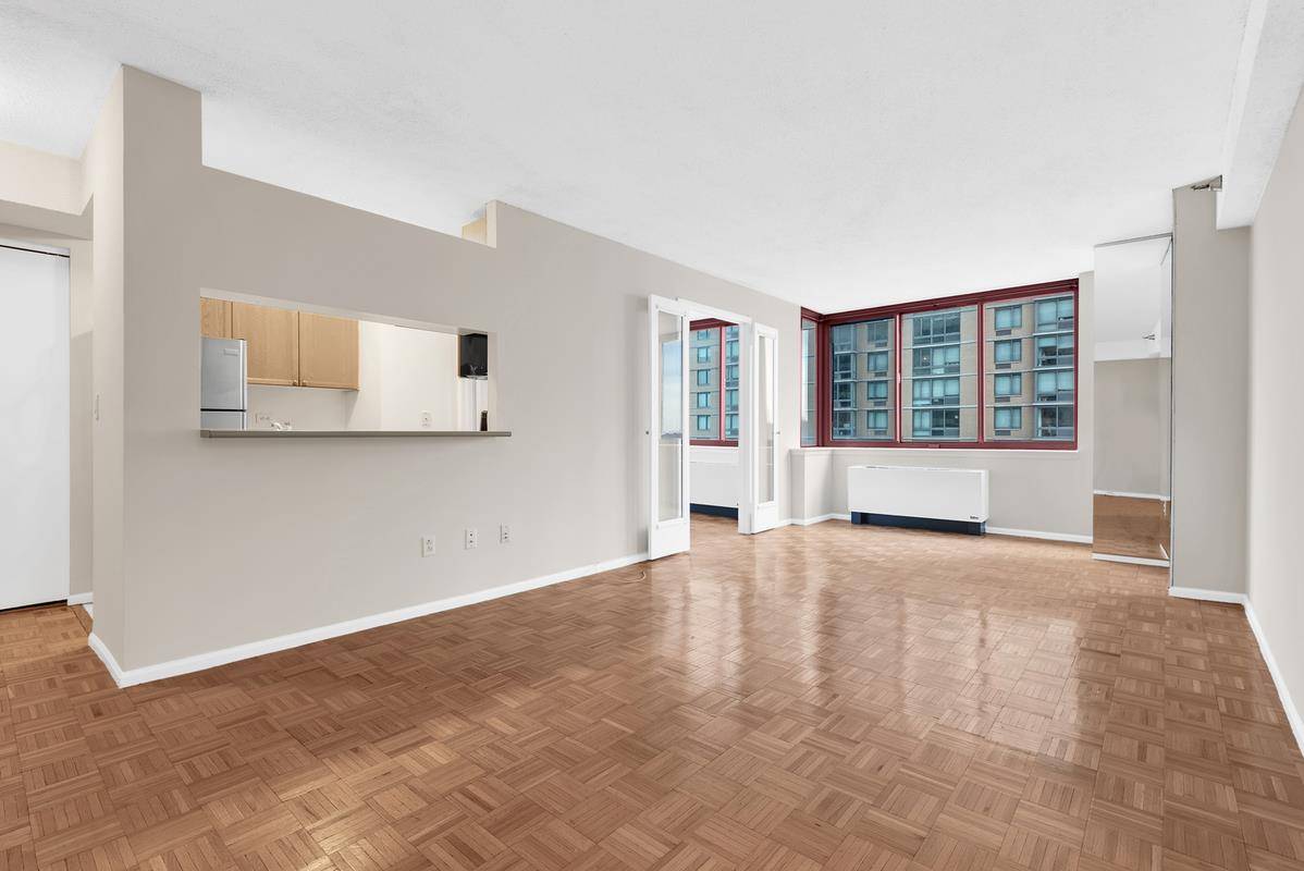 No Fee 2 Bed 1 Bath for Rent in LICWELCOME HOME TO LONG ISLAND CITY !