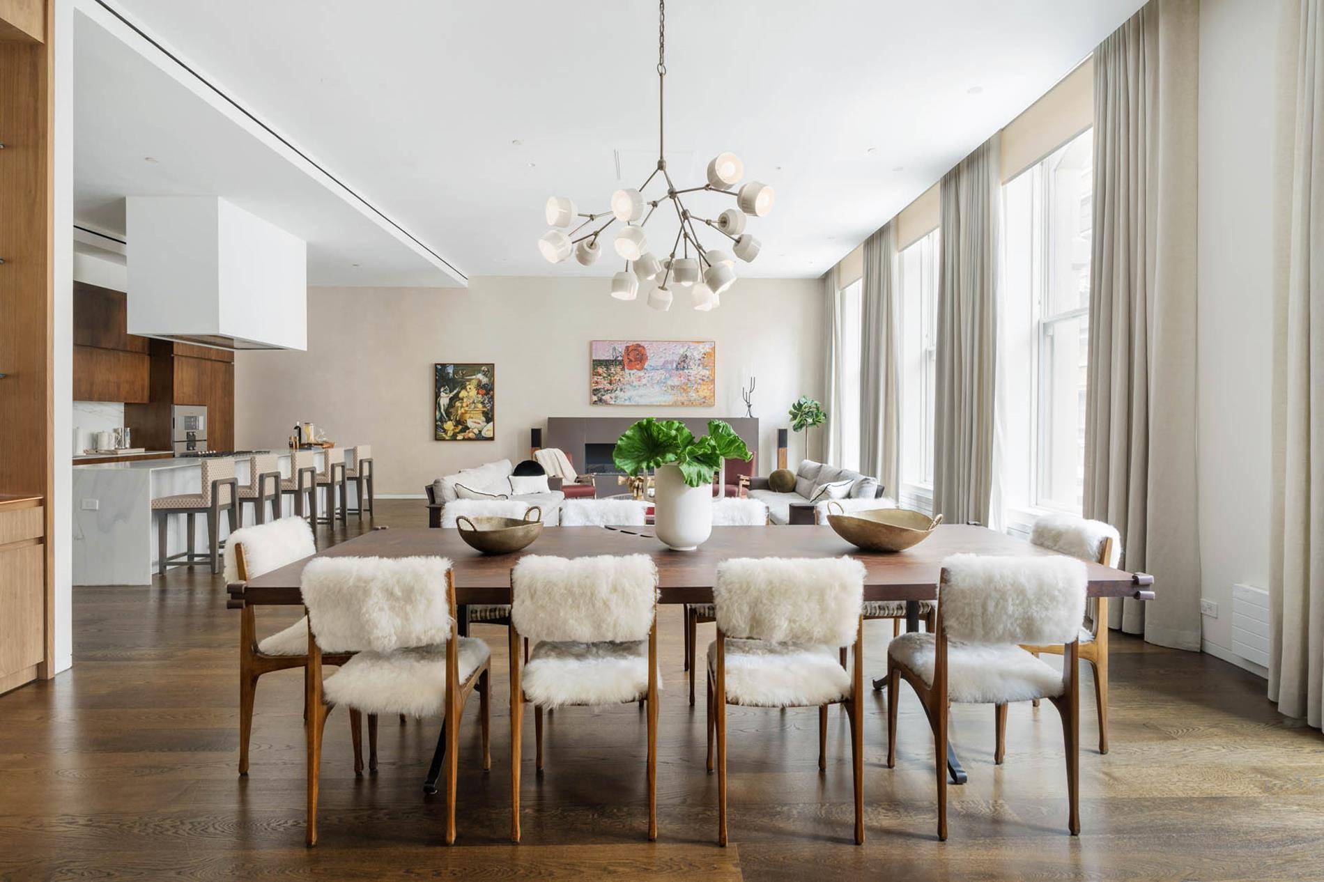 Presenting an unparalleled offering in the heart of Tribeca, this fully renovated and impeccably designed full floor residence at 52 Lispenard epitomizes sophistication and elegance.