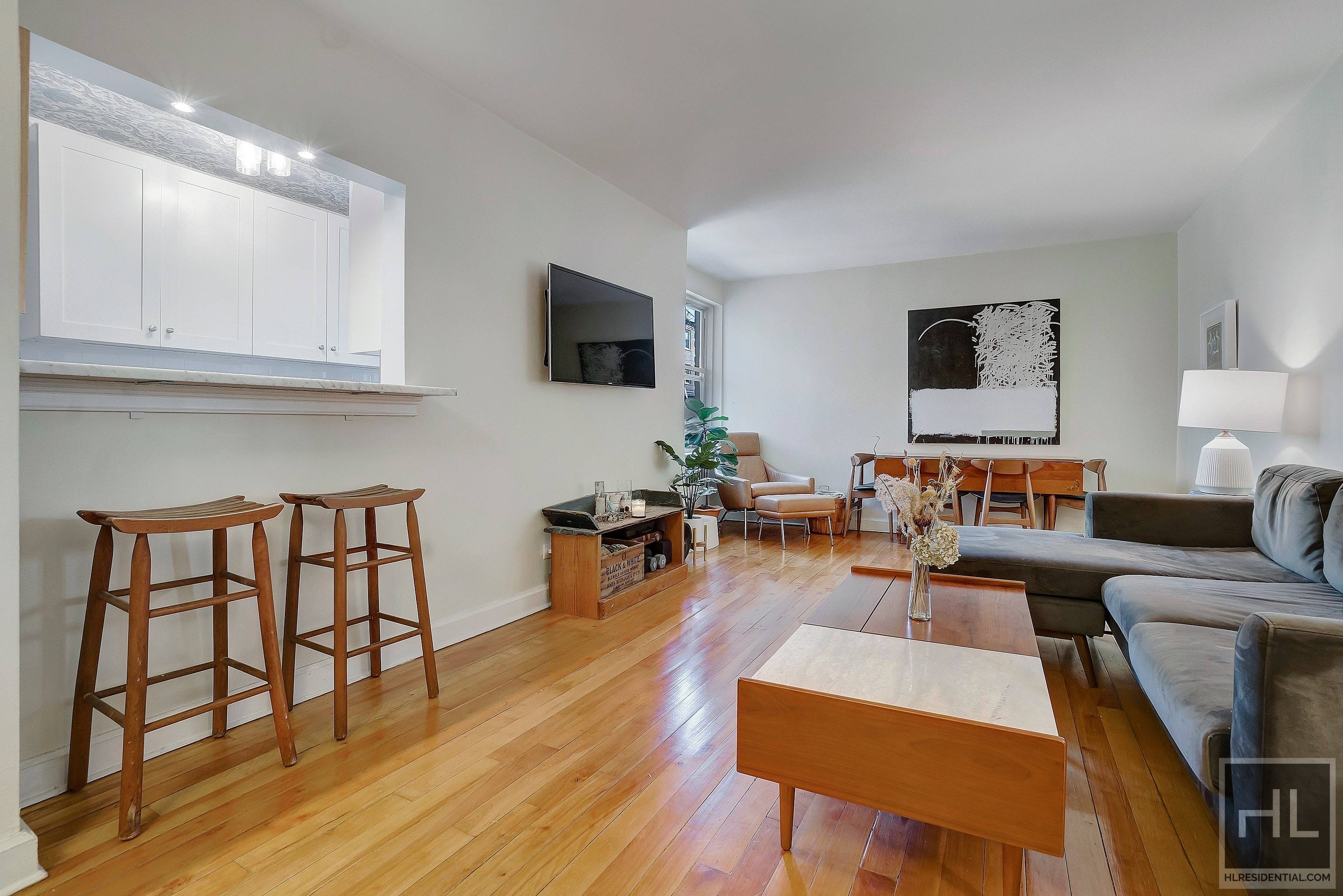 Beautifully Renovated 1BR in Sunnyhill Gardens.