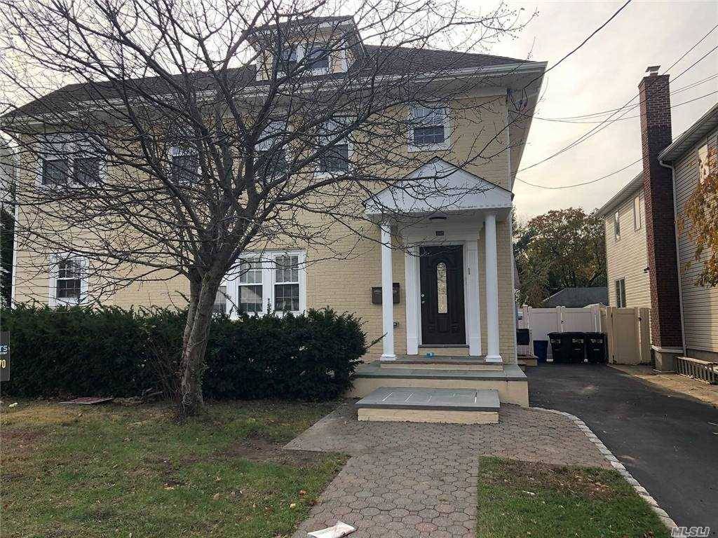 Beautiful 2nd floor apartment in a 2 family home, Newly and completely renovated, Woodmere NY 3 Bed 2 full bath.