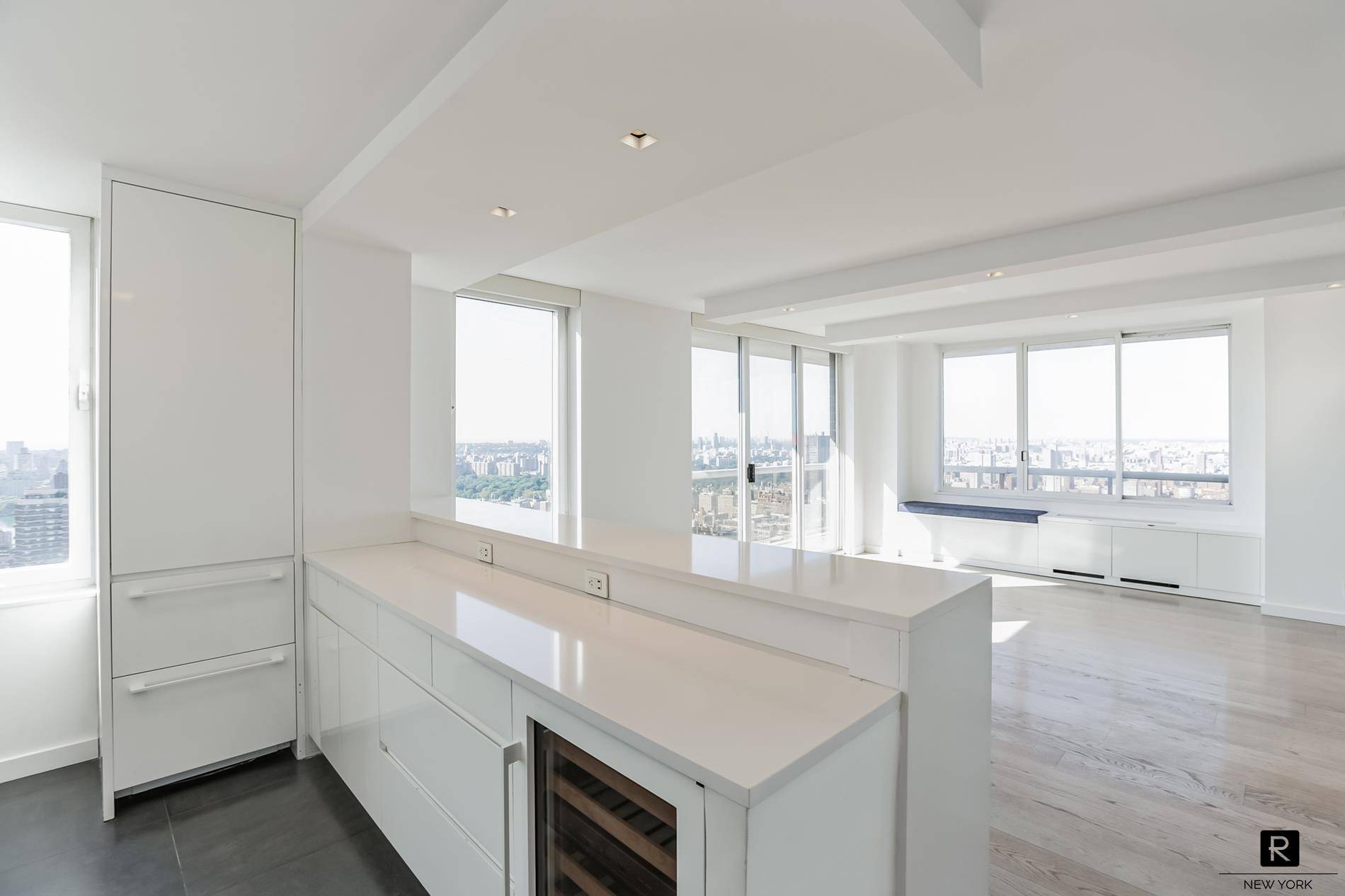 Welcome to the epitome of luxurious city living perched on a high floor at 200 East 89th Street aka Monarch, Apartment 44BC.