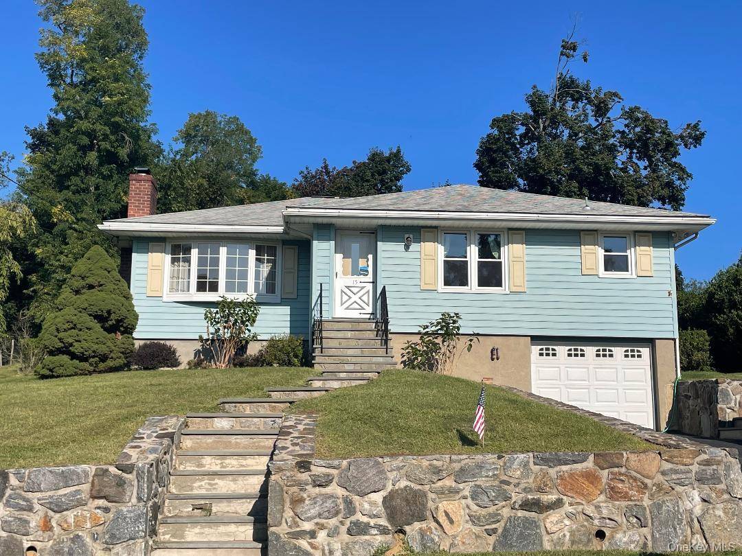 Welcome to 15 Arlington Court, an immaculate sun filled ranch on a quiet cul de sac and beautifully maintained.