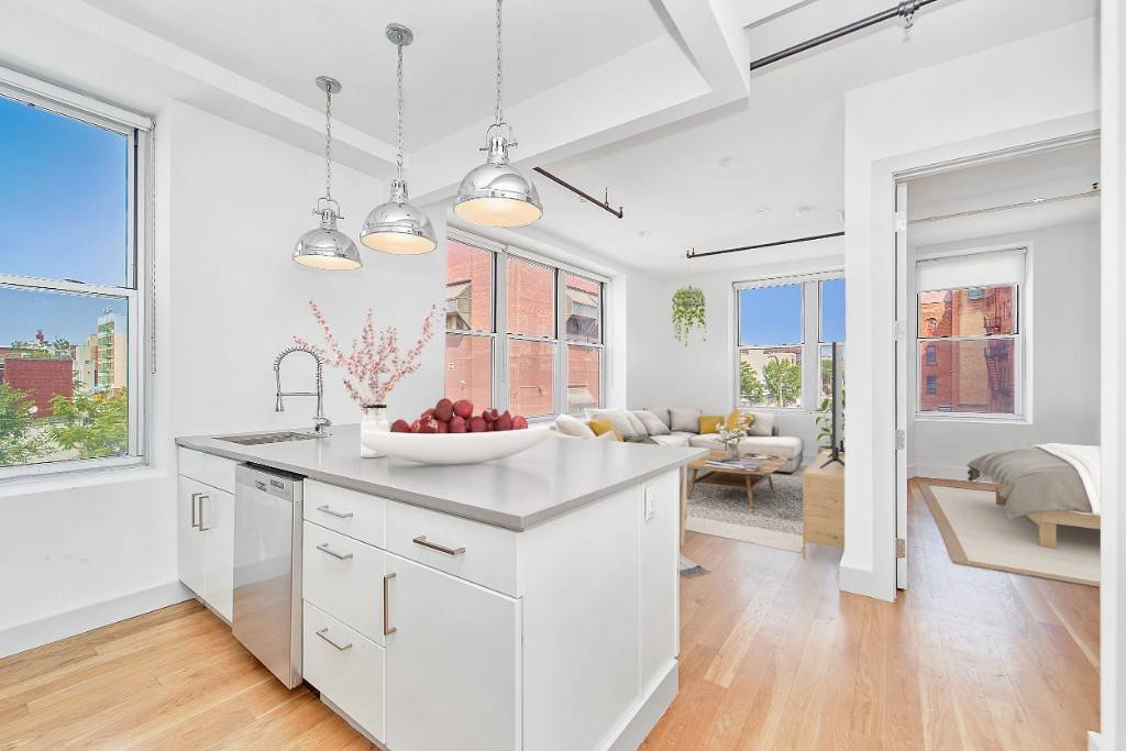 Luxury Loft Williamsburg Available ASAPAPARTMENT High CeilingsLoft LayoutsChefs KitchenWasher Dryer In UnitDishwasherOver Sized Living RoomStrip Wood FlooringNo Broker FeeNest System347 Lorimer RooftopElevatorLaundry RoomCarson Home SystemHeart of William