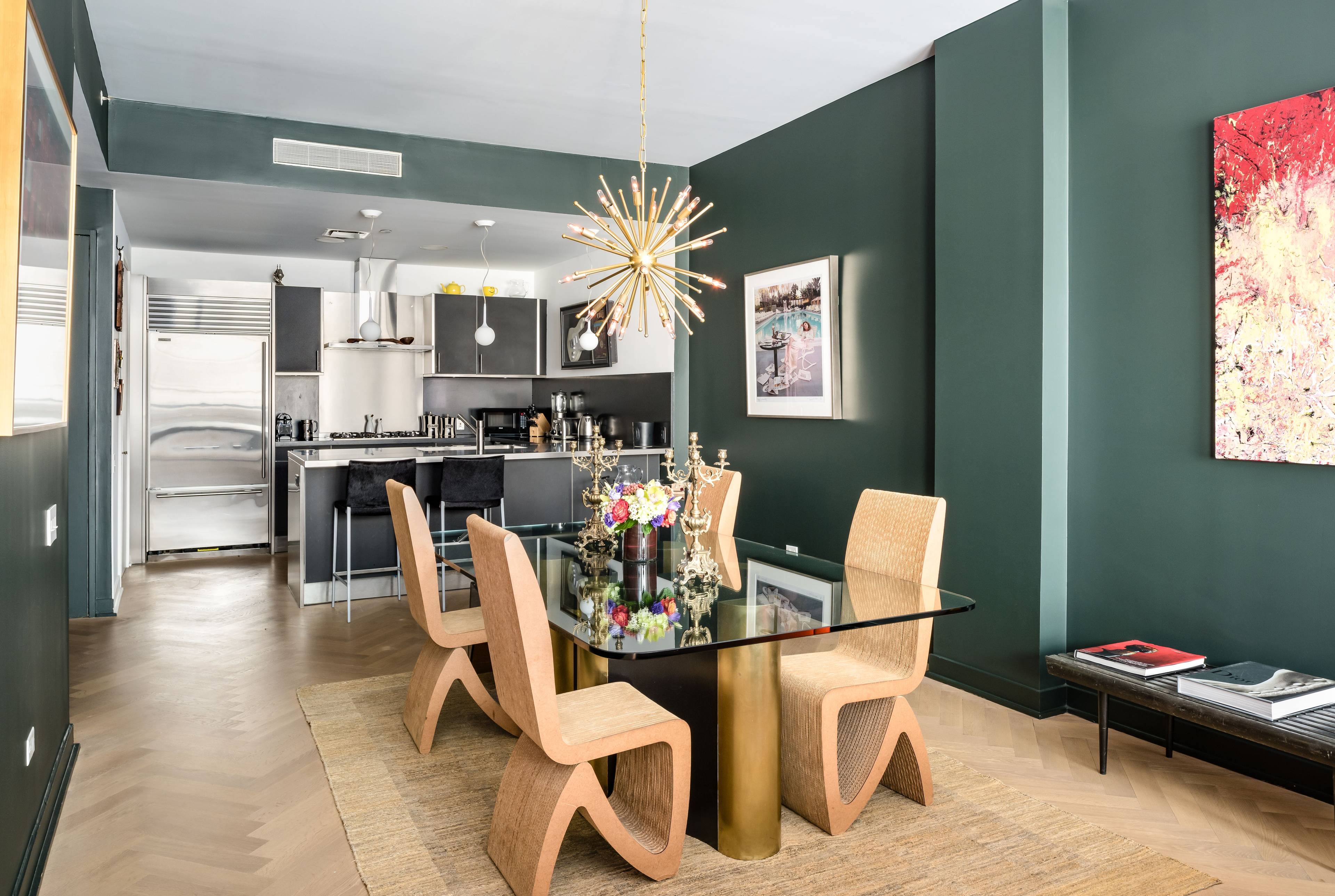 This beautifully designed home offers luxury living near the Hudson River, Tribeca, SoHo and West Village 2 bedrooms, 2 full baths, ten foot ceilings, white oak herringbone floors, and floor ...