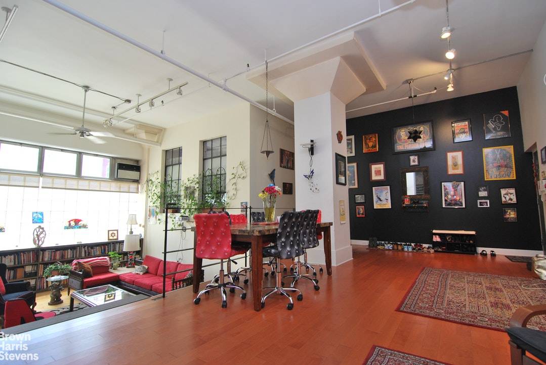 Fully furnished 3BR in The Iconic Ex lax converted factory !
