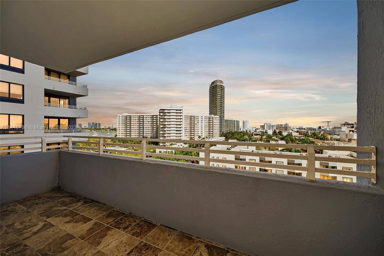 Experience upscale living in an exquisite high rise residence nestled within the vibrant heart of South Beach, in the renowned West Avenue neighborhood overlooking the picturesque Biscayne Bay.