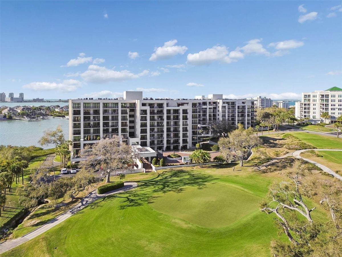 4 Belleview Blvd view. Amazing!
