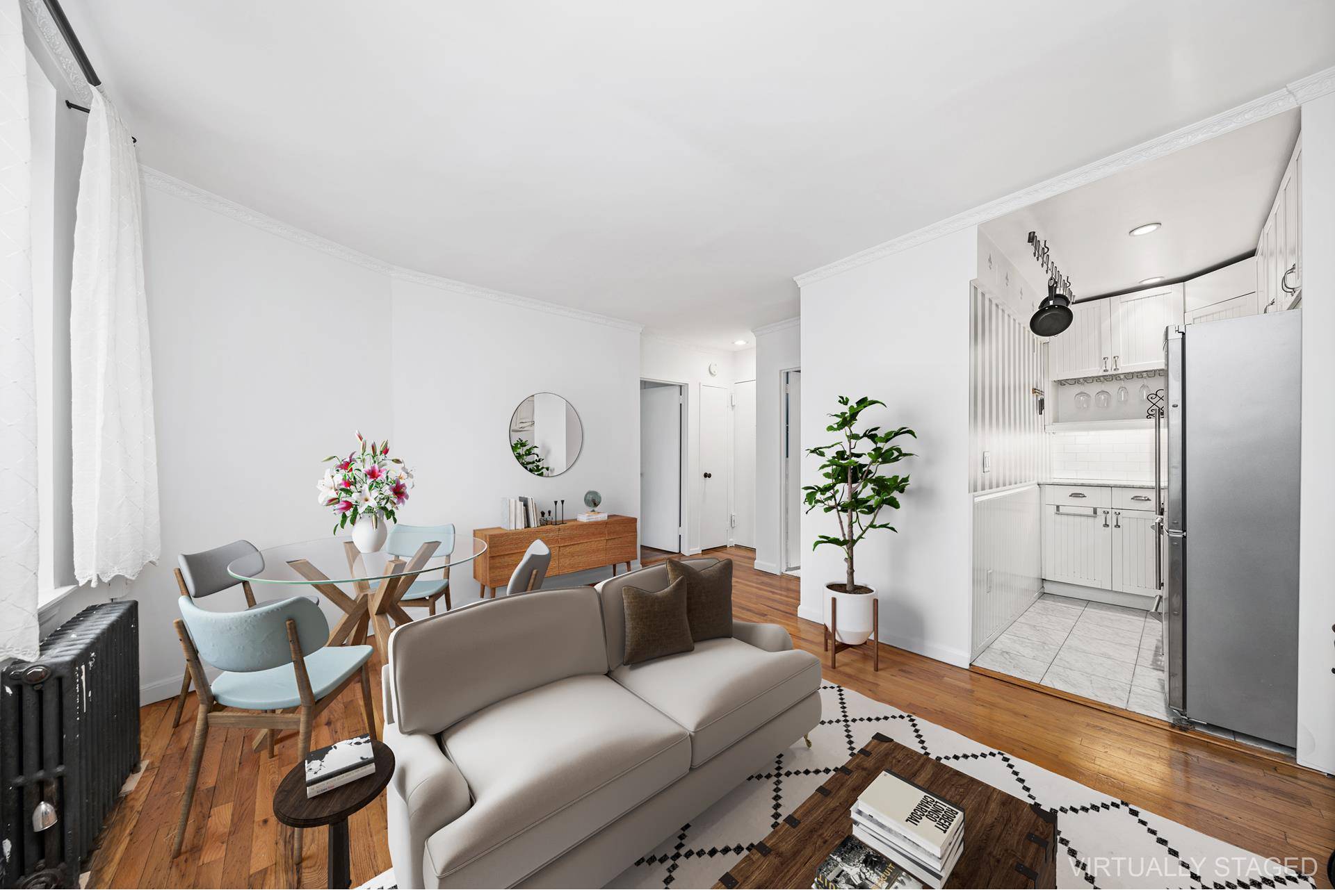 Prime Chelsea location and fully loaded with features, 337 West 20th Street 3B is a home for all seasons.