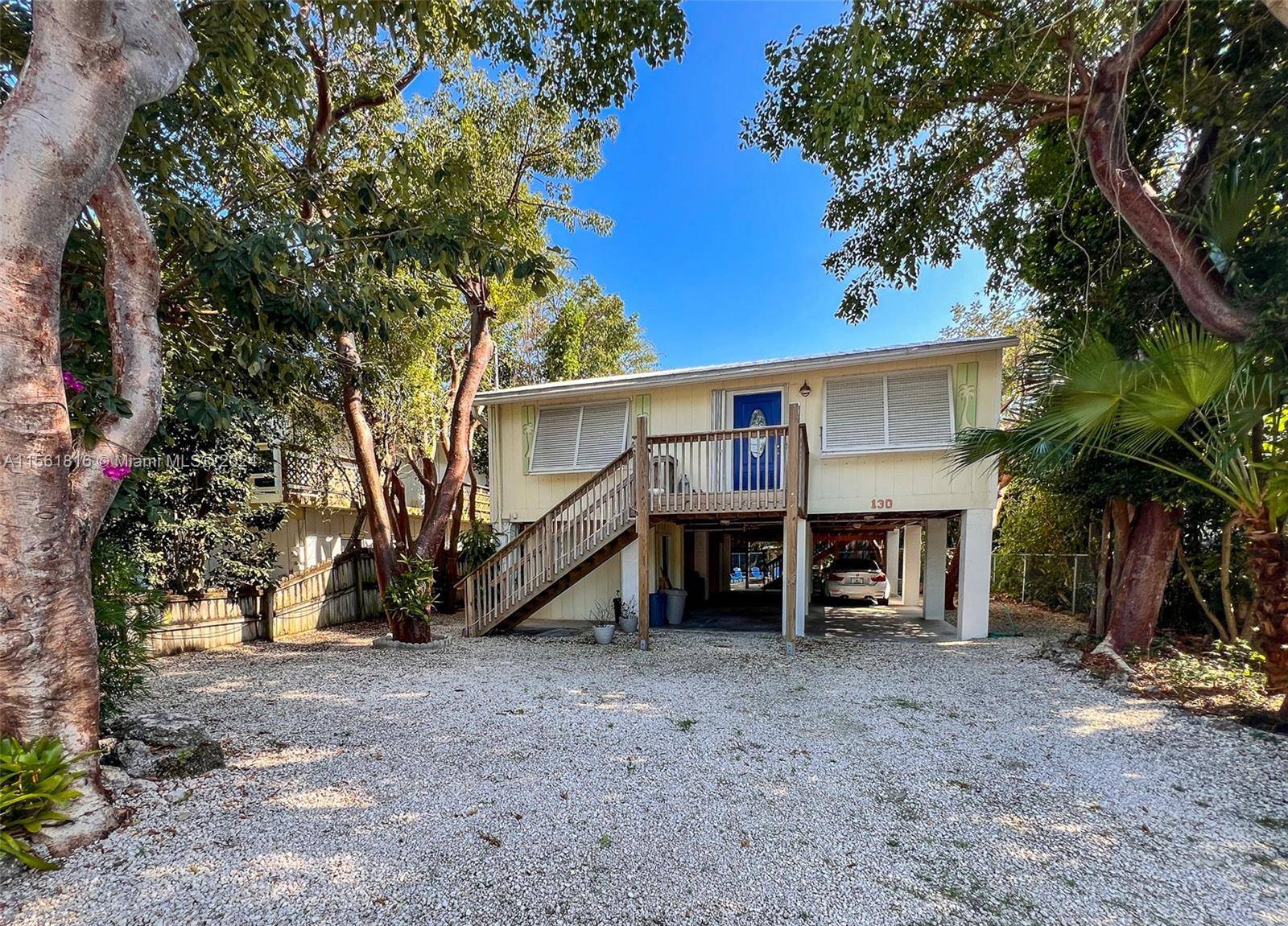 A captivating 3 bedroom, 1 bath home situated in the historic Old Tavernier district, where the charm of the Florida Keys meets modern convenience.