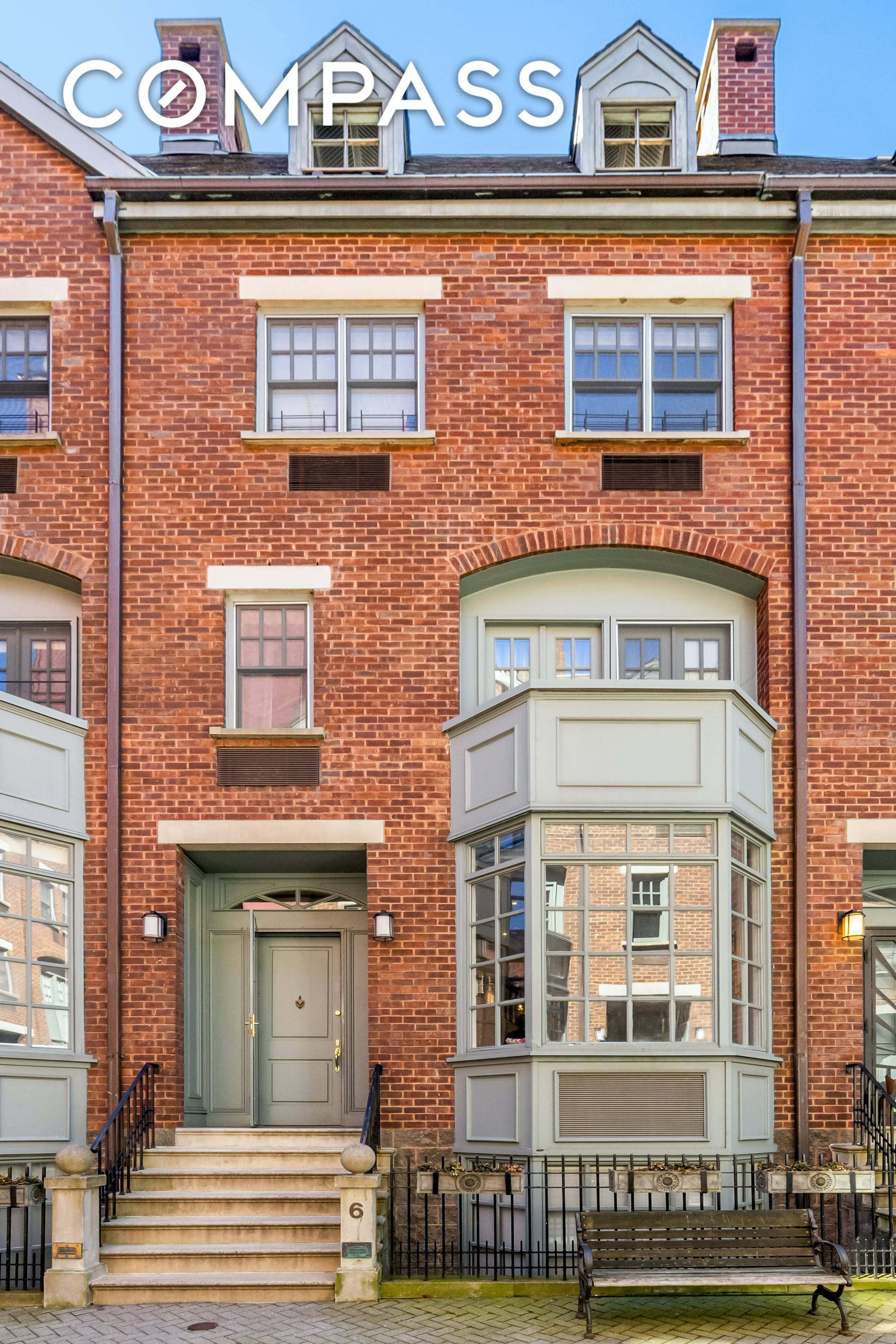 Situated in the private gated community that is the West Village Mews sits this 20' wide, single family townhouse.