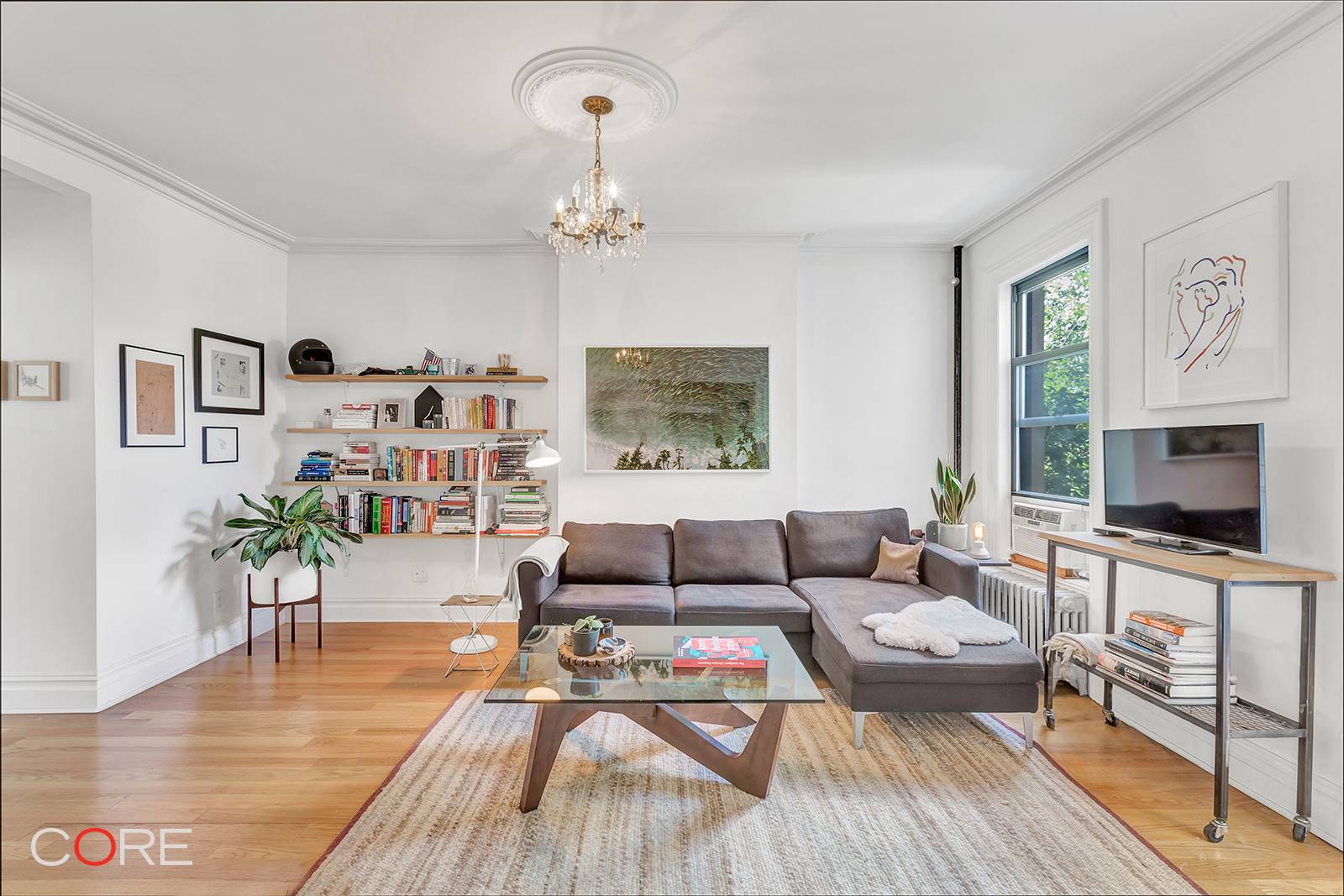 Available June 1st. This full floor, one bedroom apartment with a home office is located in a beautiful brownstone that has been completely renovated to perfection.