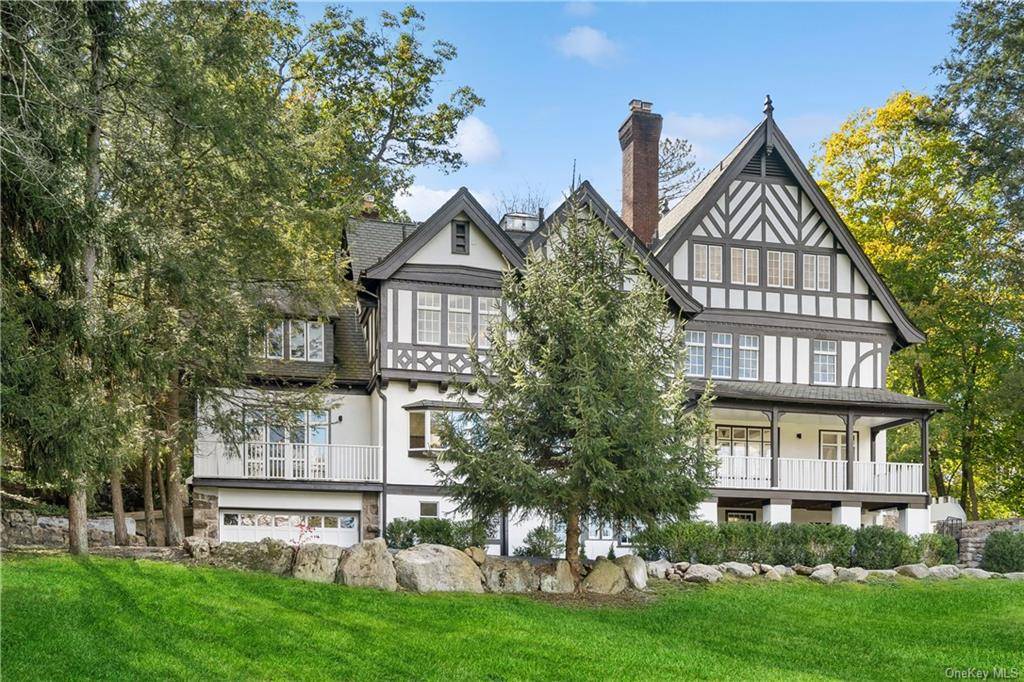 Historic Lorillard Legacy Meets Modern Luxury in Tuxedo Park Nestled within the prestigious enclave of Tuxedo Park, this remarkable residence stands as a testament to both history and contemporary luxury.