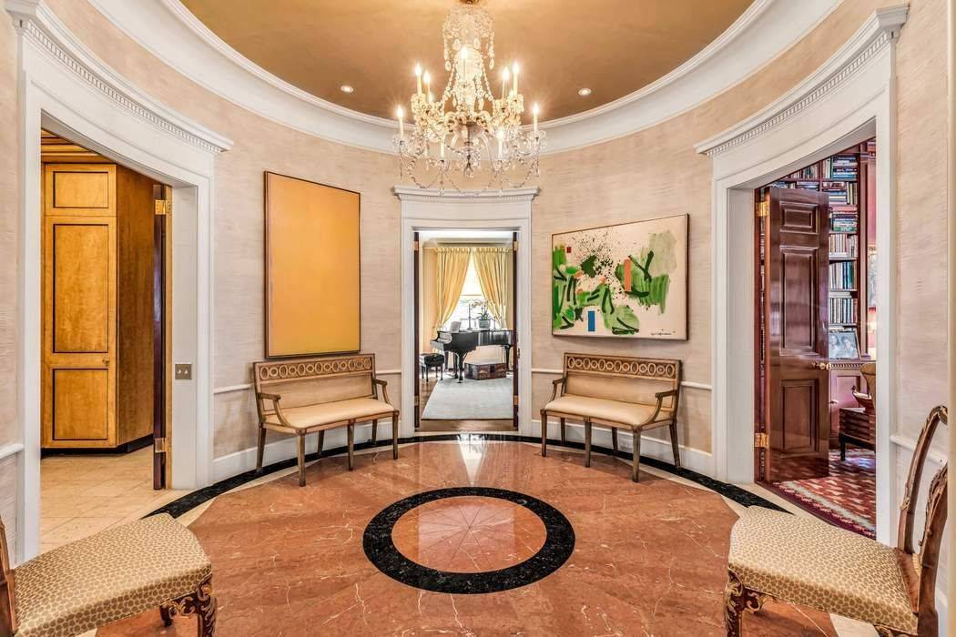 This large, magnificently proportioned, 14 into 10 room apartment encompasses the entire 9th floor of 635 Park Avenue, a building designed in 1912 by the renowned architect J.