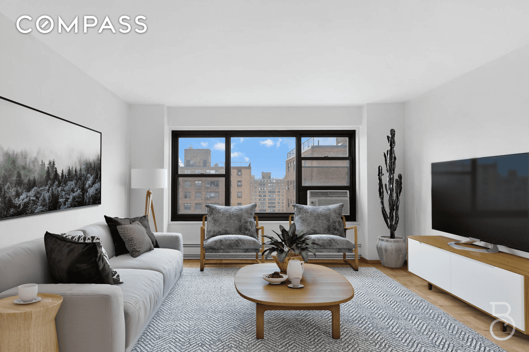High floor home with spectacular views of the Manhattan skyline and the East River.