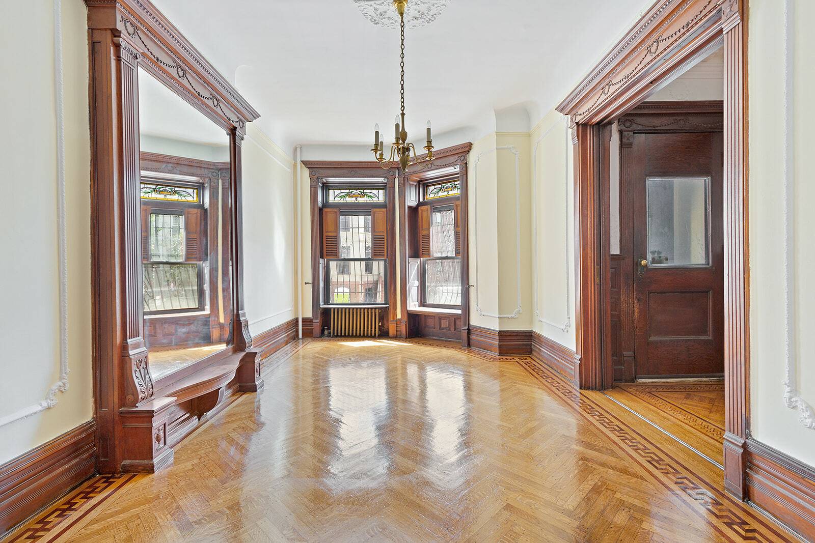 Welcome to 208 Brooklyn Ave a one of a kind majestic and grand landmarked limestone located in Crown Heights, Brooklyn.