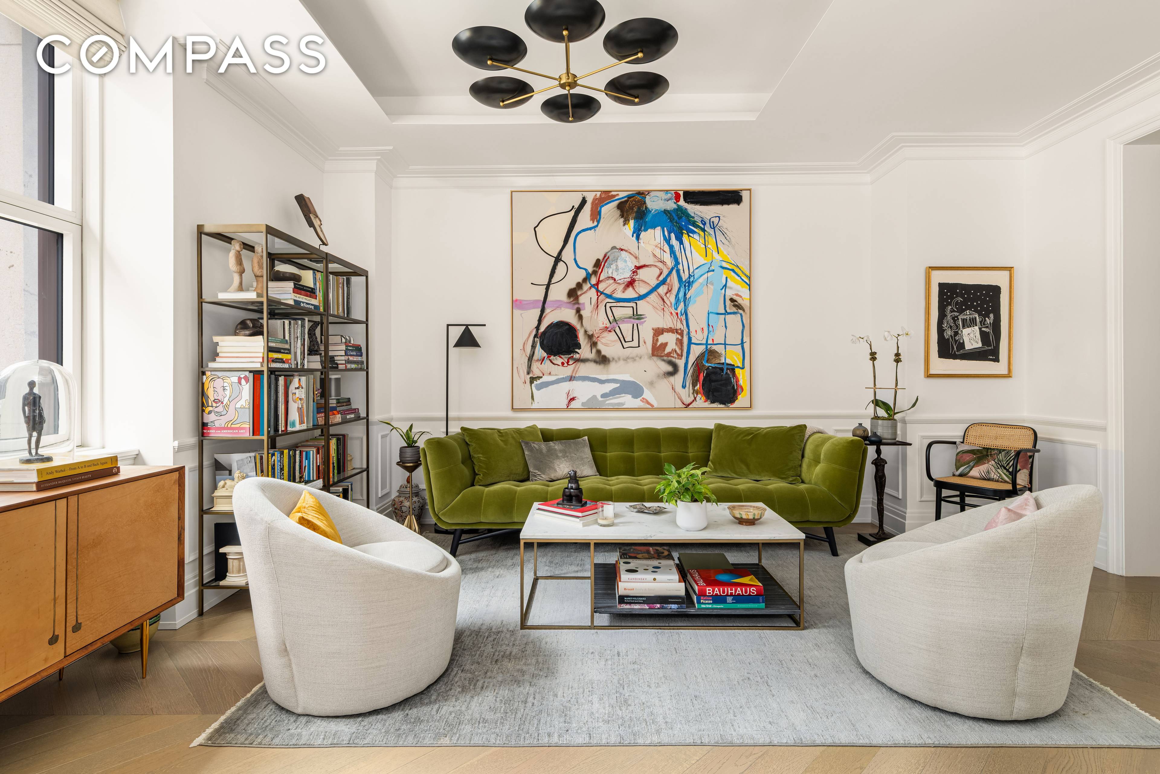 Modern sophistication meets historic grandeur at 108 Leonard Street, one of TriBeCa s most distinguished addresses and a landmark architectural masterpiece reimagined for contemporary living.