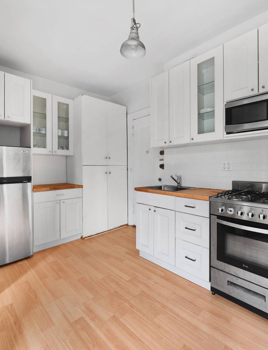 Experience the charm of Soho in this newly renovated winged 2 bedroom or true 1 bedroom.