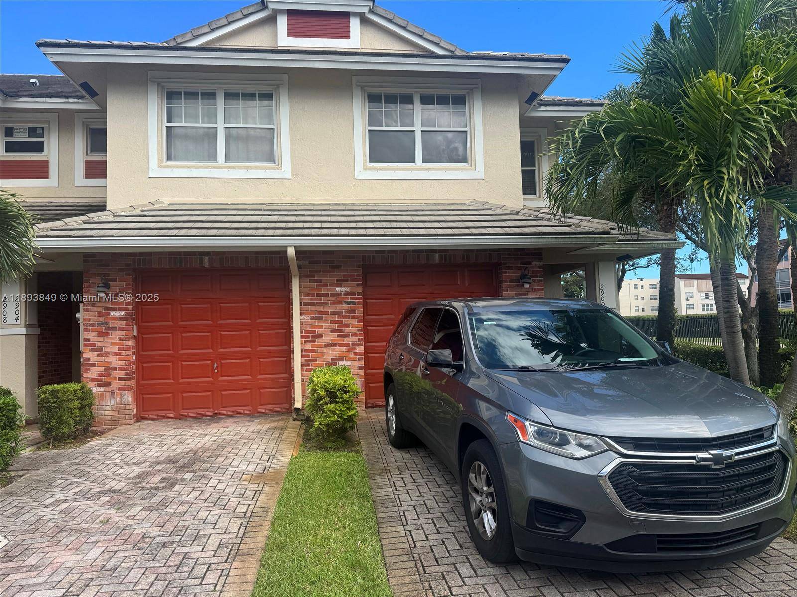 Beautiful townhome nestled in a gated community, offering 2 bedrooms, a versatile loft space, and 2.