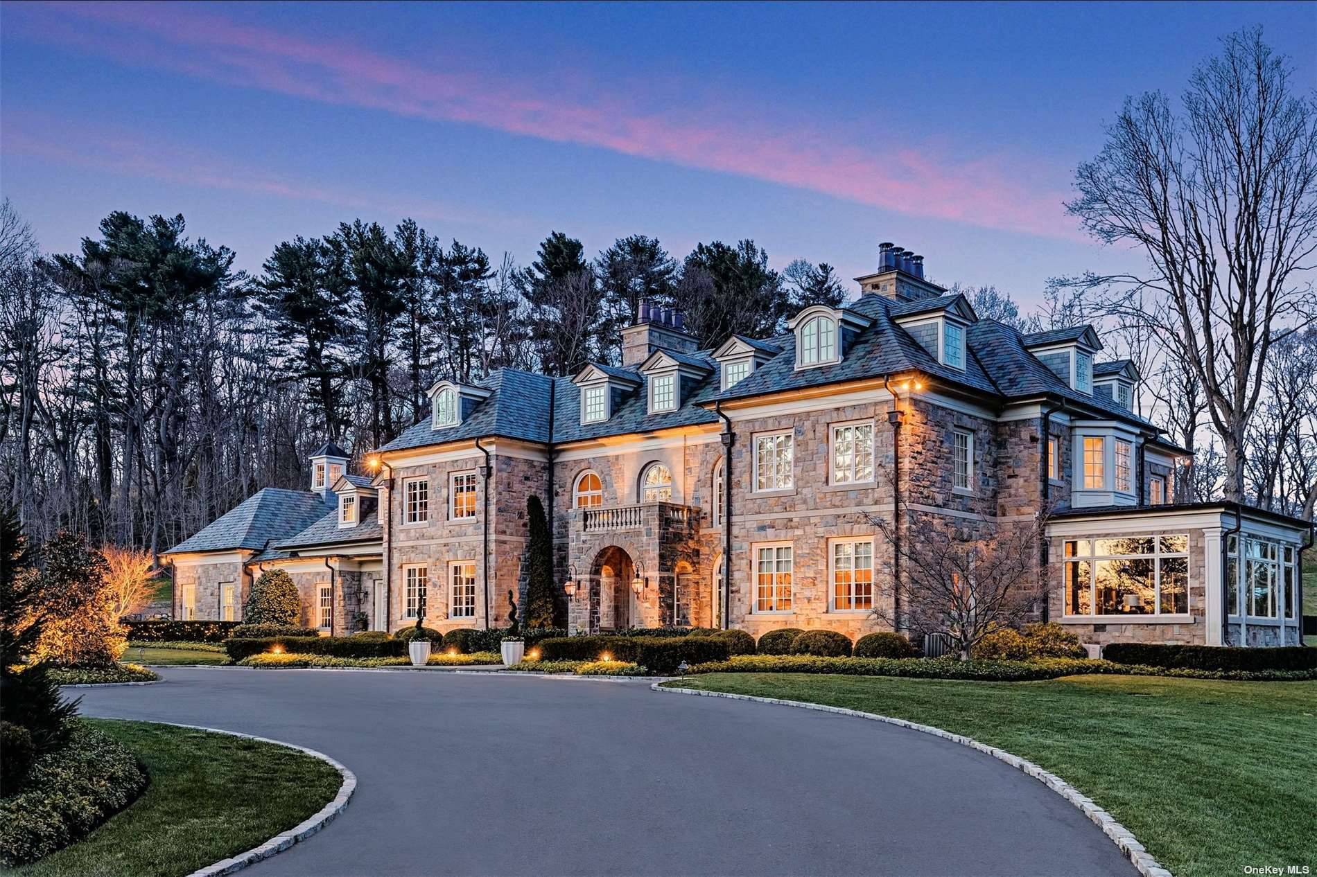 Newly constructed elegant stone manor home situated in the heart of Spring Hill, Old Westbury's most exclusive address in the Wheatley schools.
