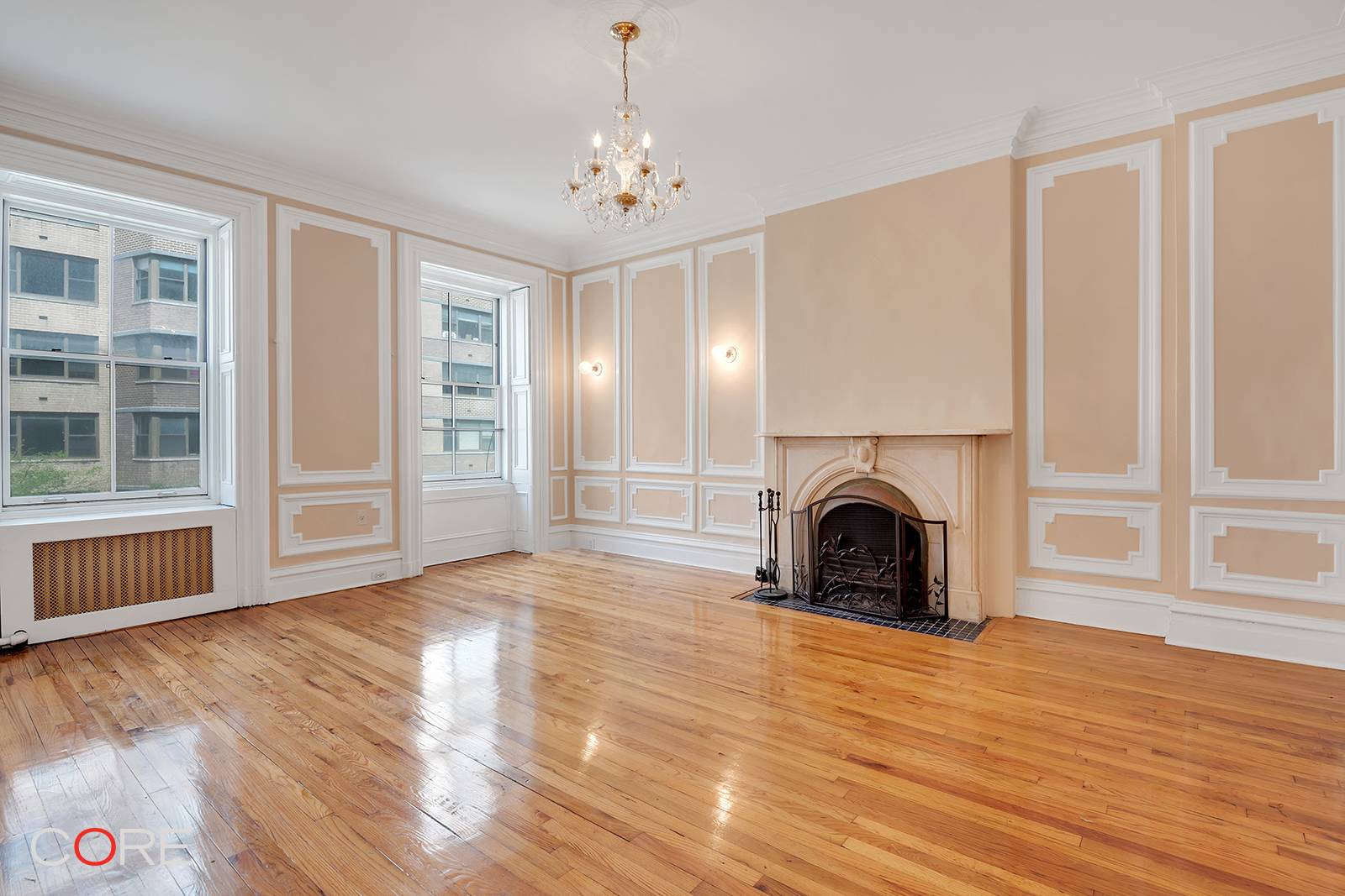 Move right into this fully renovated one bedroom apartment located in Midtown South's Murray Hill district, in a historic townhouse that captures the essence of world class living.