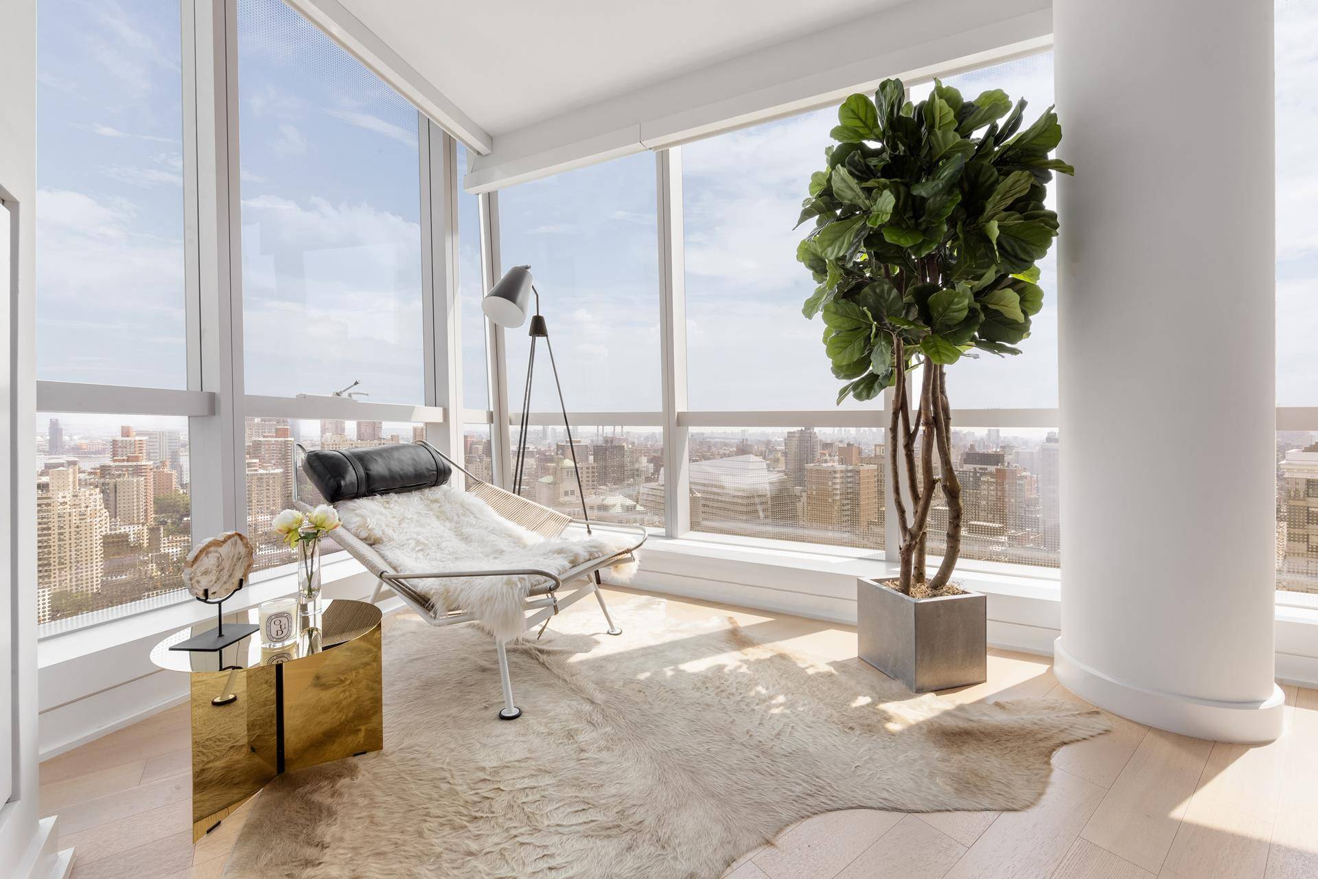 Incomparable views and luxury is yours, at the lowest price per sq ft for a 3 bedroom condo above the 20th floor in Nomad !