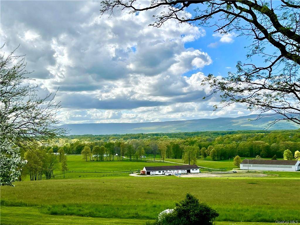 119 ACRE AMAZING HORSE FARM IN GARDINER A true haven for horse amp ; owner alike with unobstructed, breathtaking amp ; phenomenal views of the Shawangunk Mountain Ridge.