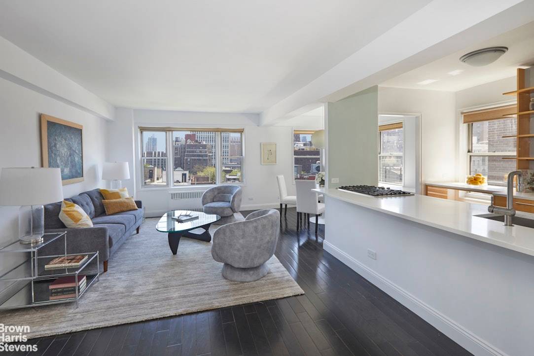 SHOWN BY APPOINTMENT ONLYThis beautifully renovated and well maintained very large one bedroom is located in one of Brooklyn Heights' finest full service elevator coop buildings.