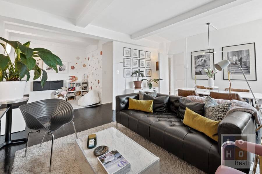 Luxury Living with Manhattan Views at 530 Grand Street, Apartment E12E Experience the epitome of urban living in this one bedroom, one bathroom gem boasting unrivaled elegance and exceptional amenities.