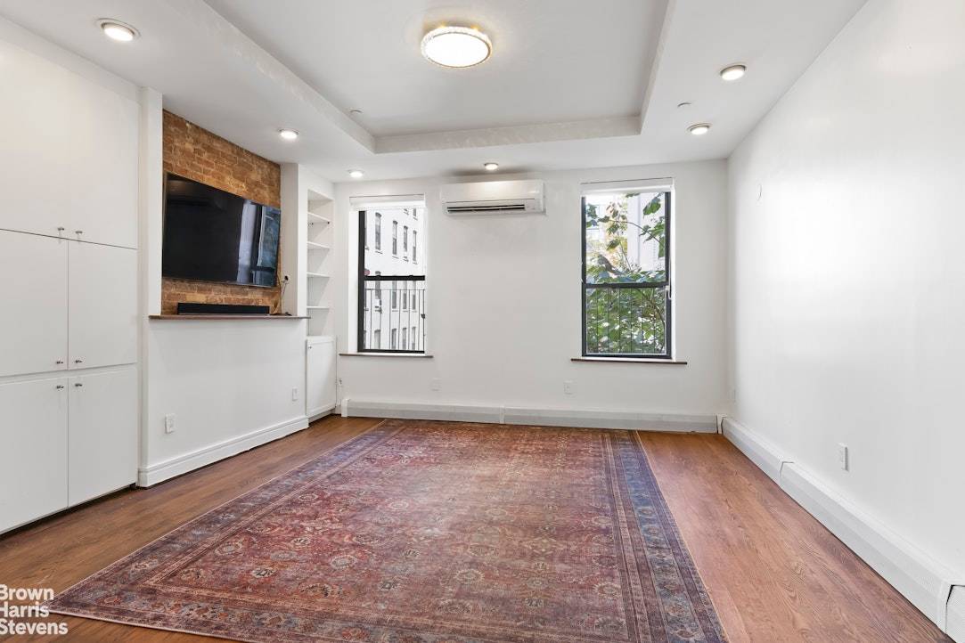 Renovated 2 Bedroom in the Heart of Central Harlem.