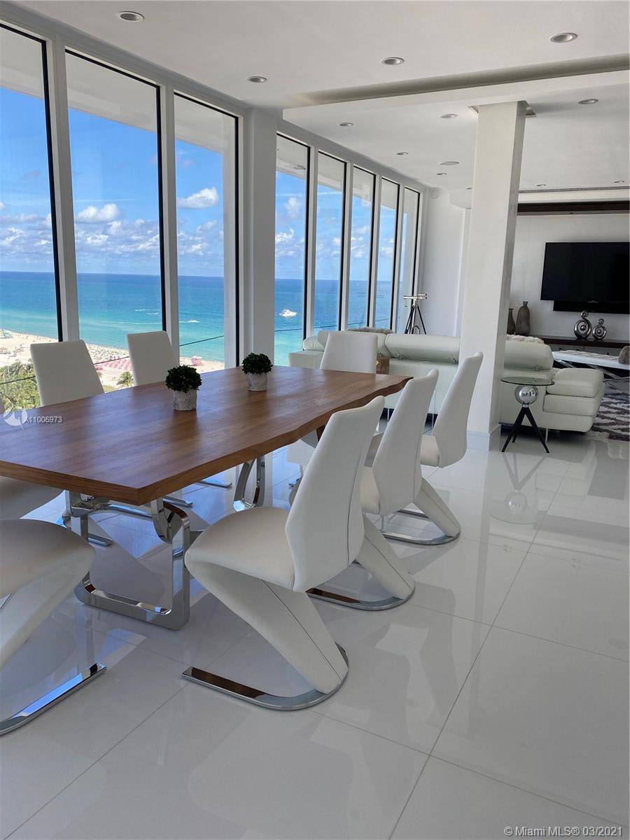 Available NOW Unique Penthouse for rent, endless views of the ocean, great opportunity to rent this completely renovated 2 bedroom, 2.
