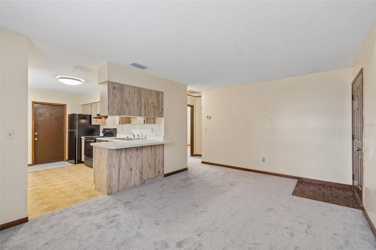 6404B Living Reverse