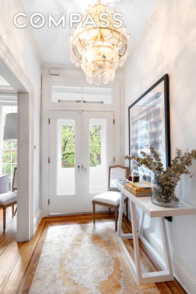 This one is a beauty. This picture perfect Boerum Hill house is move in ready after a stylish renovation that highlights the abundant historical beauty and charm while providing high ...
