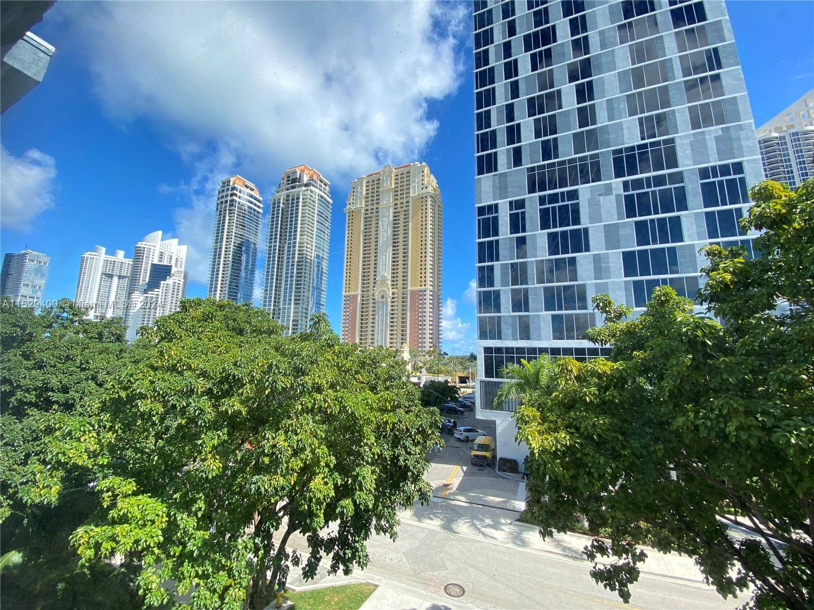 Beautiful 2 2 plus DEN apartment located in a private gated community in the heart of Sunny Isles, one of the most desired and stunning cities in the WORLD to ...