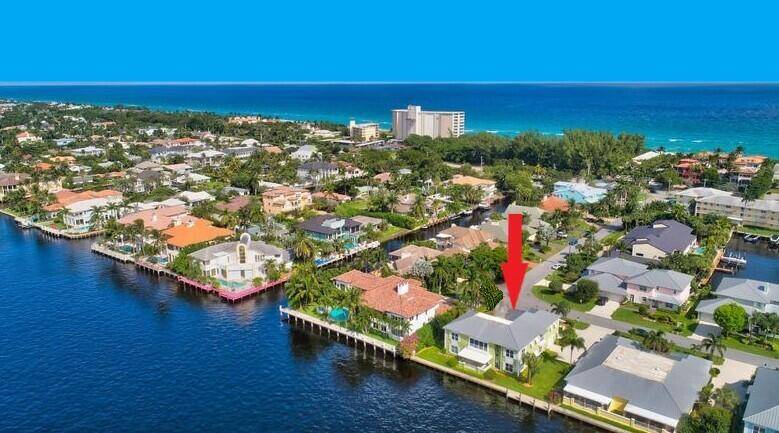 Panoramic views of the Intracoastal and just steps to the beach.