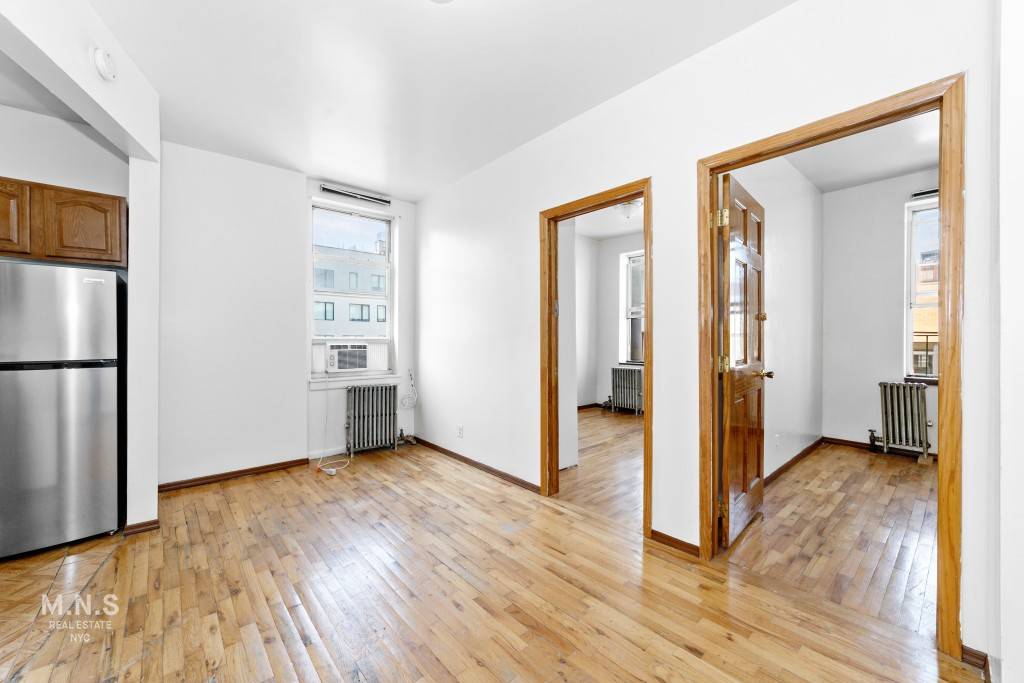 This charming and cozy two bedroom HDFC co op is located in a super prime location on North 8th Street, right off of Kent Ave on the Williamsburg waterfront.