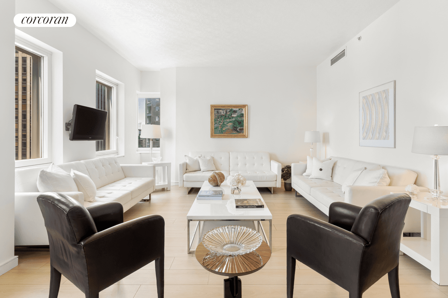 FULL FLOOR NEWLY RENOVATED DESIGNER PENTHOUSE, SPECTACULAR VIEWS FROM EVERY ROOM MIDTOWNThe phenomenal views are the perfect ever changing backdrop to the artistic vision found in every perfectly curated detail ...