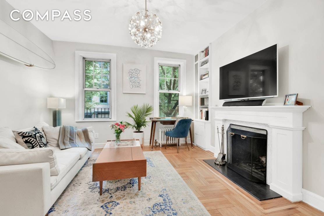 Quintessential West Village one bedroom co op located on a coveted cobblestone tree lined block Nestled on a coveted tree lined block in the West Village is this one of ...