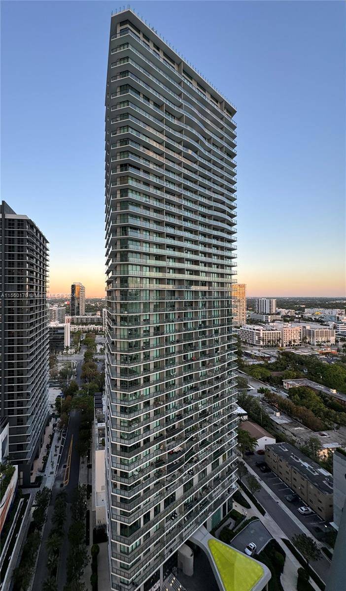 Spectacular 3 BDRM 2 bath corner condo, featuring STUNNING 12 FT HIGH CEILINGS, panoramic floor to ceiling windows treatments, PROFESSIONALLY DECORATED, fully furnished and equipped MOVE IN READY !
