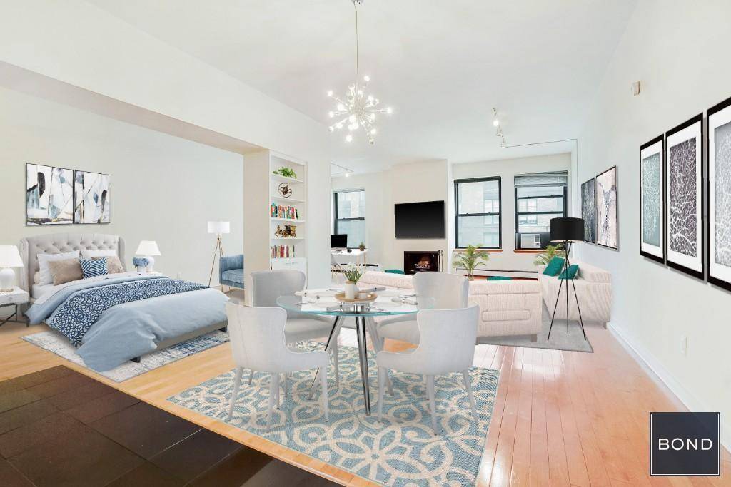 NO FEE brokers CYOF and 1 month free on a 12 month lease term gross rent is 2, 875 Stunning Live Work Loft at The Armory with endless possibilities !