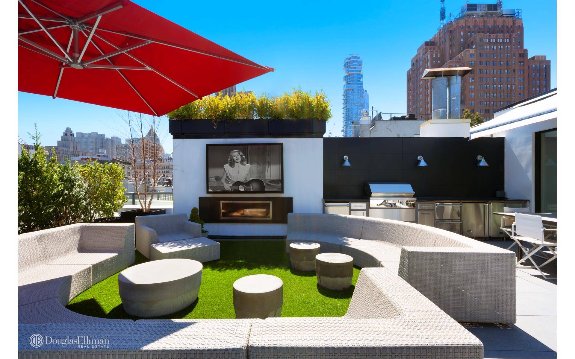 Introducing a one of a kind duplex penthouse with two private outdoor rooftop terraces in a boutique condo within the fabled SoHo Cast Iron Historic District.