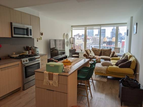 Lowest priced renovated 1 Bed 1 Bath apartment in the building on high floor with amazing North facing direct city views.