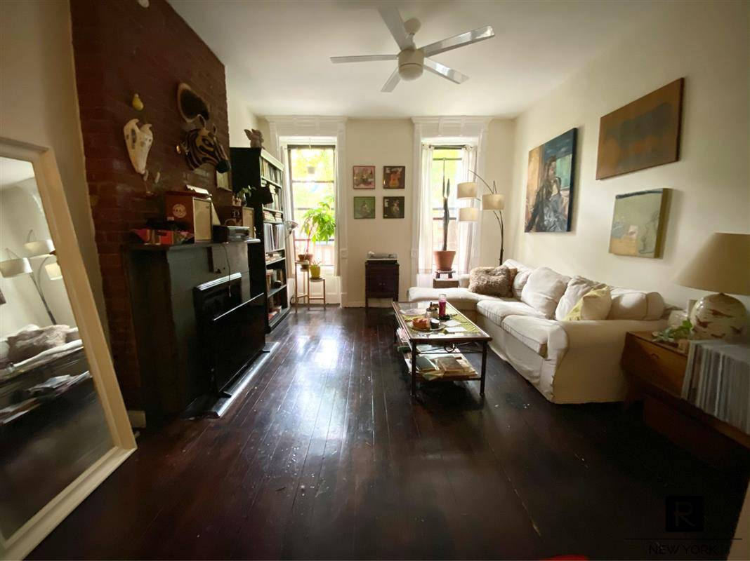 Stunning Oversized One Bedroom Situated on a landmarked block lined with trees !