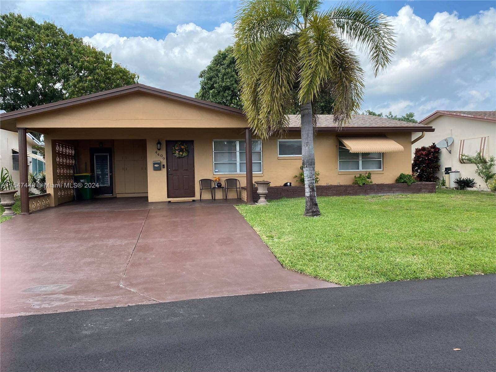 Welcome to your dream home in the desirable 55 community of Tamarac.