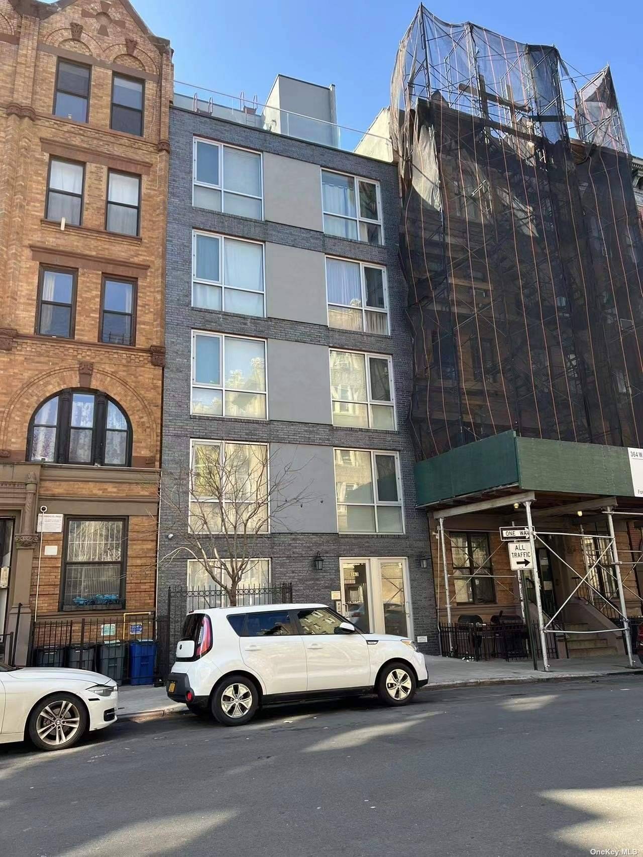 Huge Price Reduction ! Enjoy this stunning, sun filled, condominium penthouse loft in West Harlem.