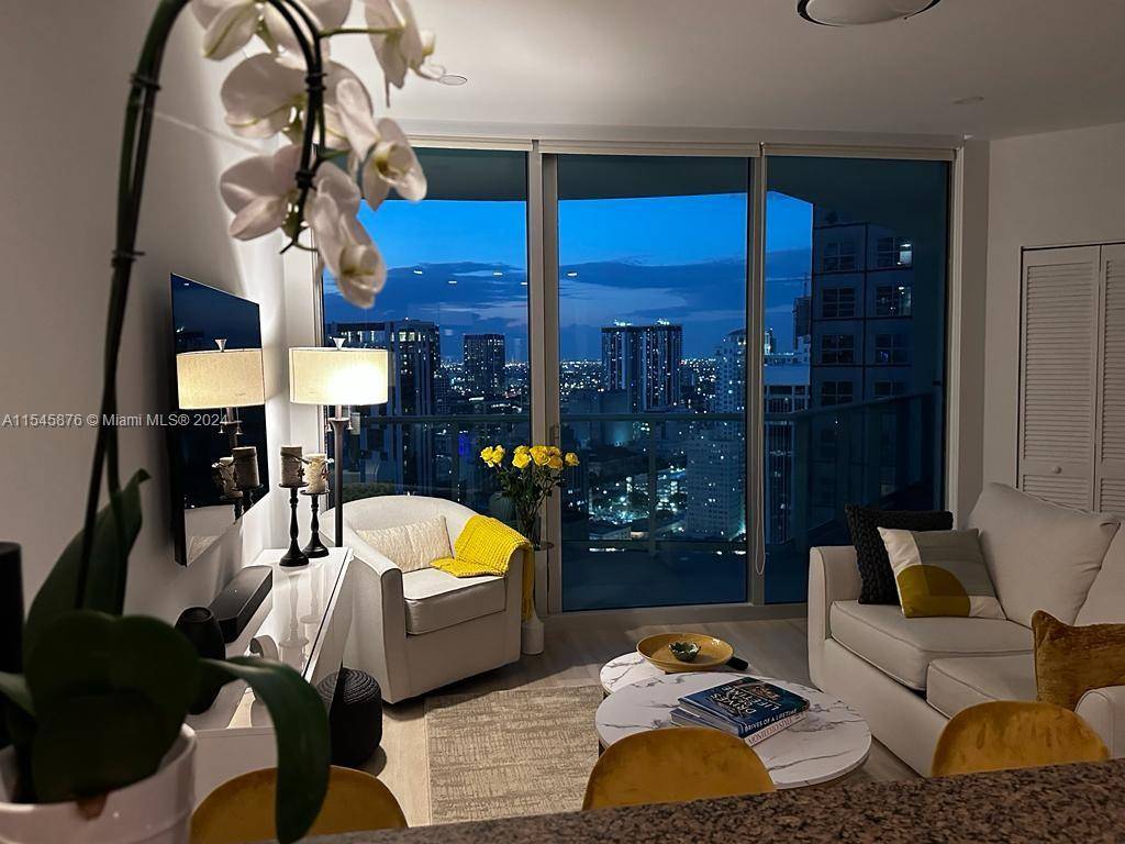 Indulge in urban luxury at our pristine and spacious 1 bedroom, 1.