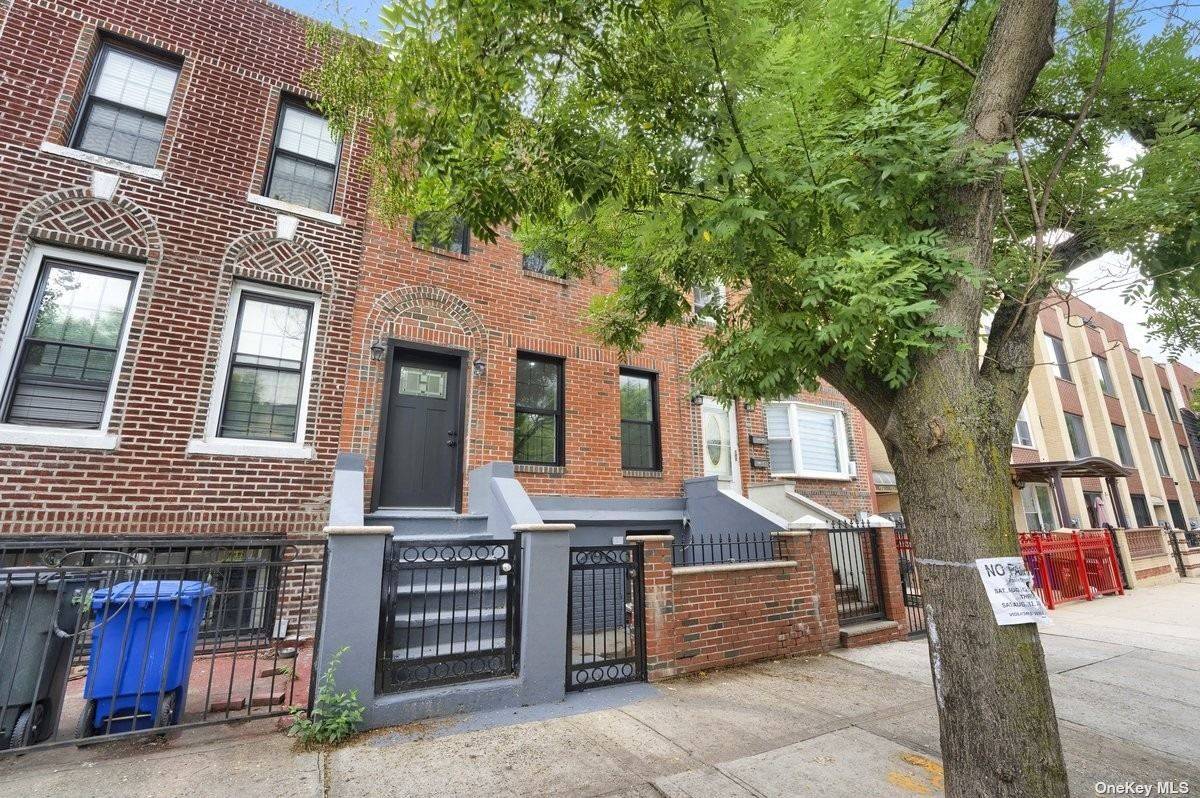 Exquisite Two Family Home in the Heart of Ocean Hill, Brooklyn !