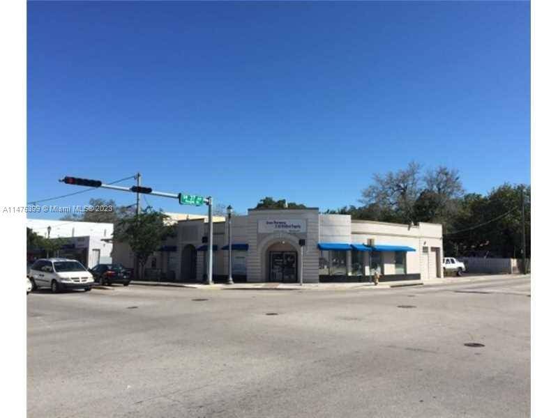 NNN commercial Lease available in Coconut Grove on the high profile corner of Grand Ave and Douglas Road.